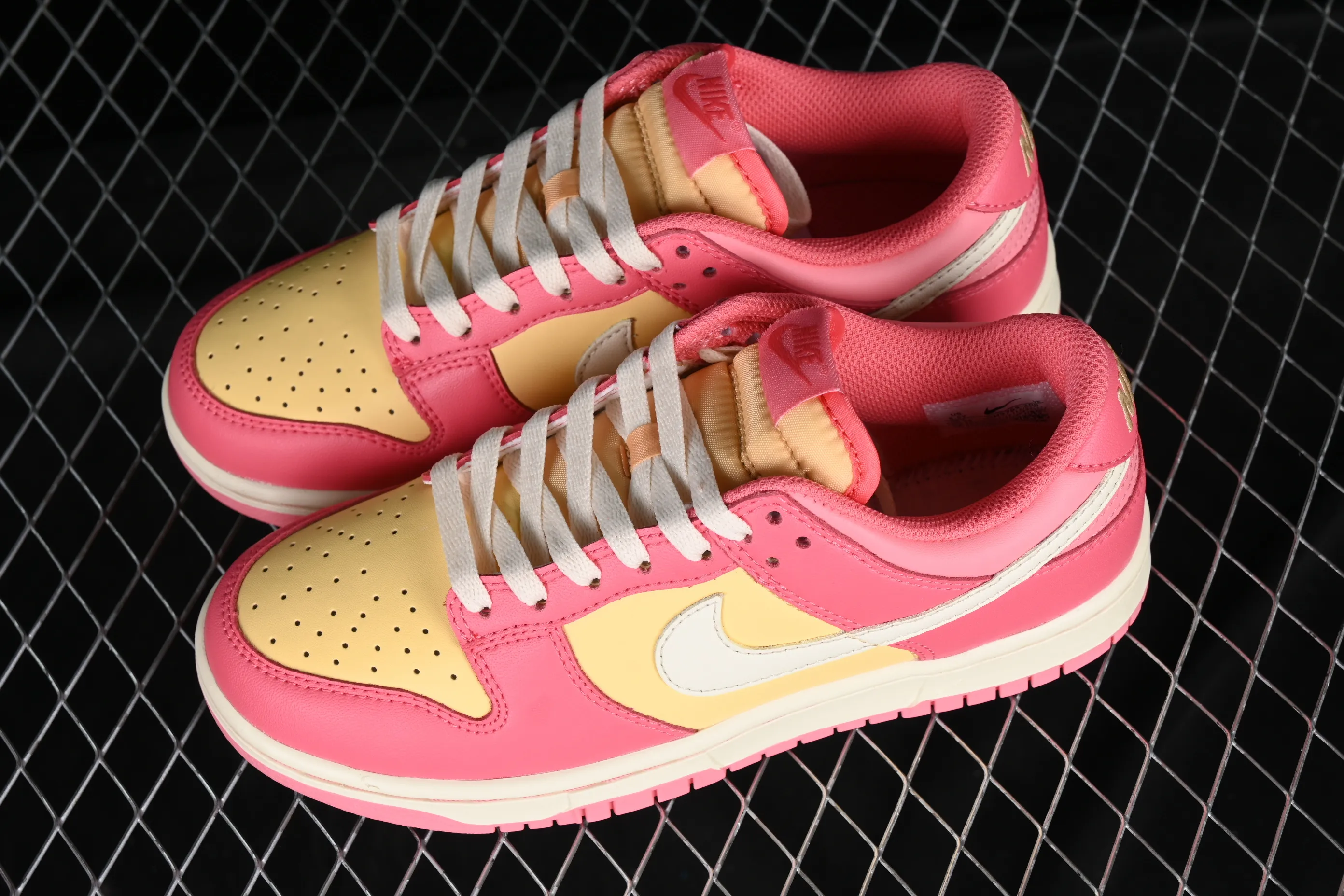 All categories Nk SB Dunk series Nk SB Dunk Low low-top sneakers Nk Dunk Low "Rose Orange" strawberry milkshake pink orange SB low-top retro trendy non-slip low-top sneakers DH9765-200